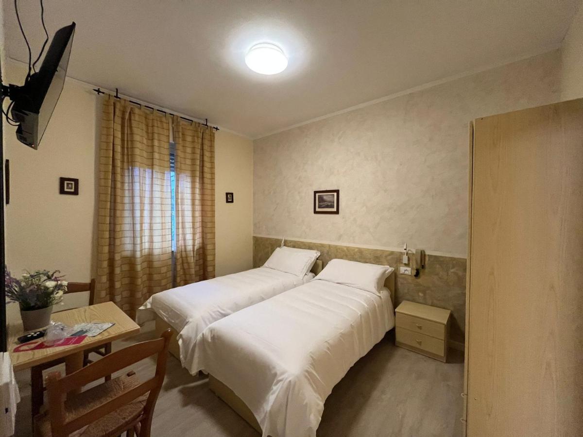 Albergo AQUILA Lazise Zewnętrze zdjęcie